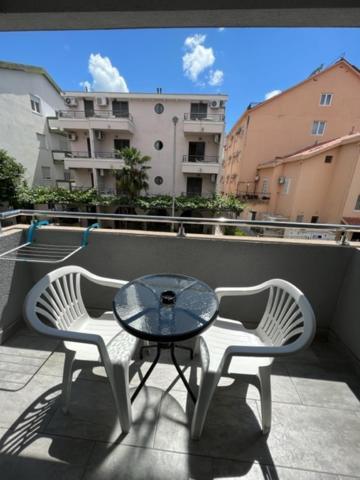 Dmd Apartmani Budva Kültér fotó